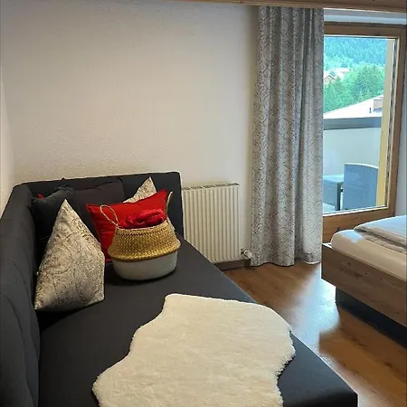 Apartmán Florina Im Casada *